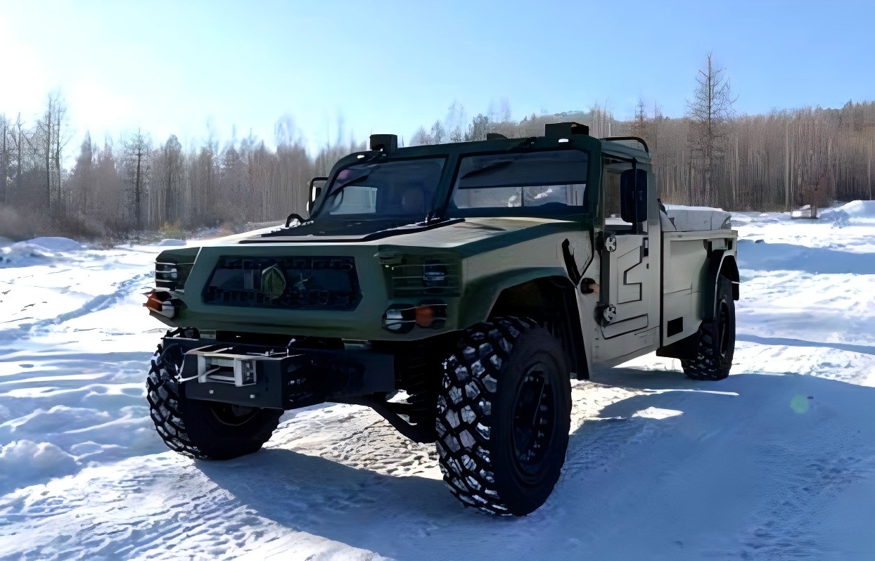 Military vehicle