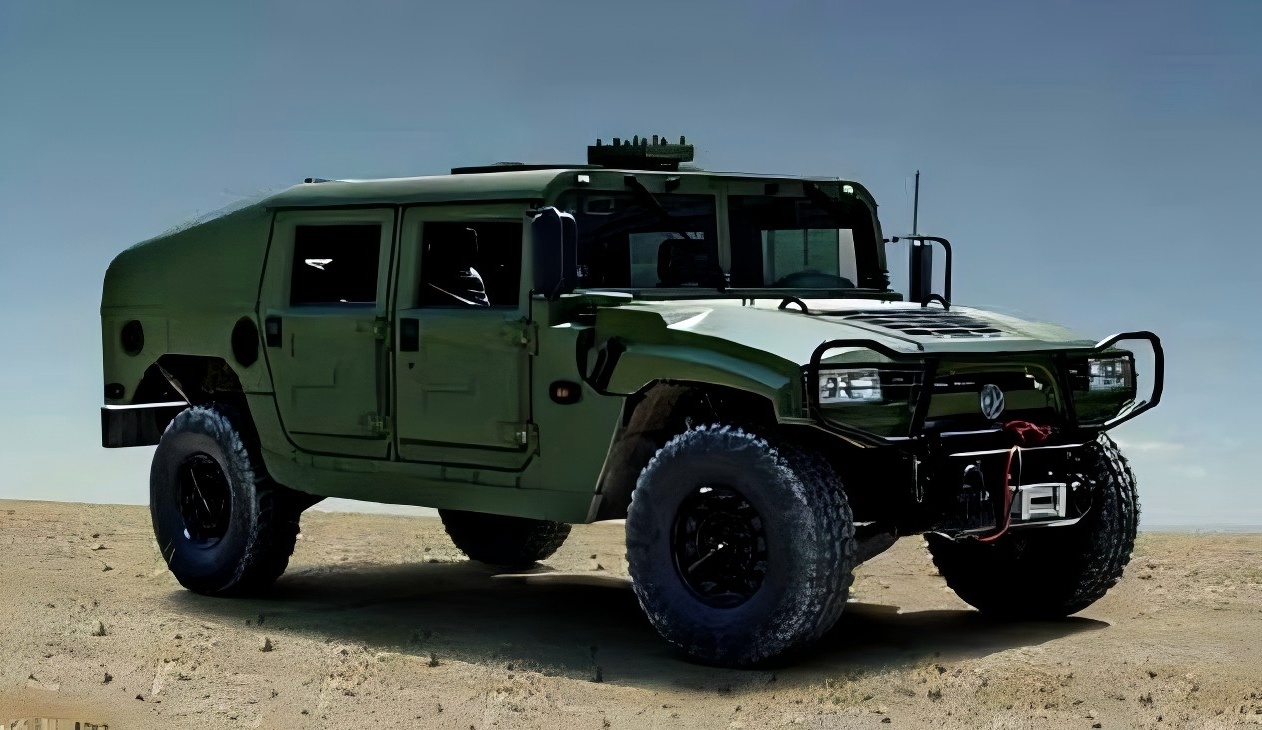Heavy-Duty Military Off-roader